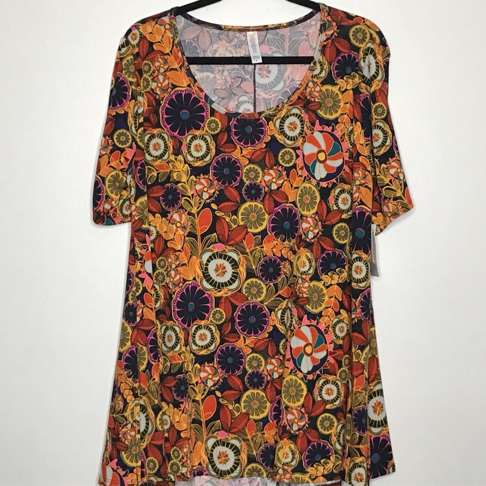 LuLaRoe Perfect T - XL